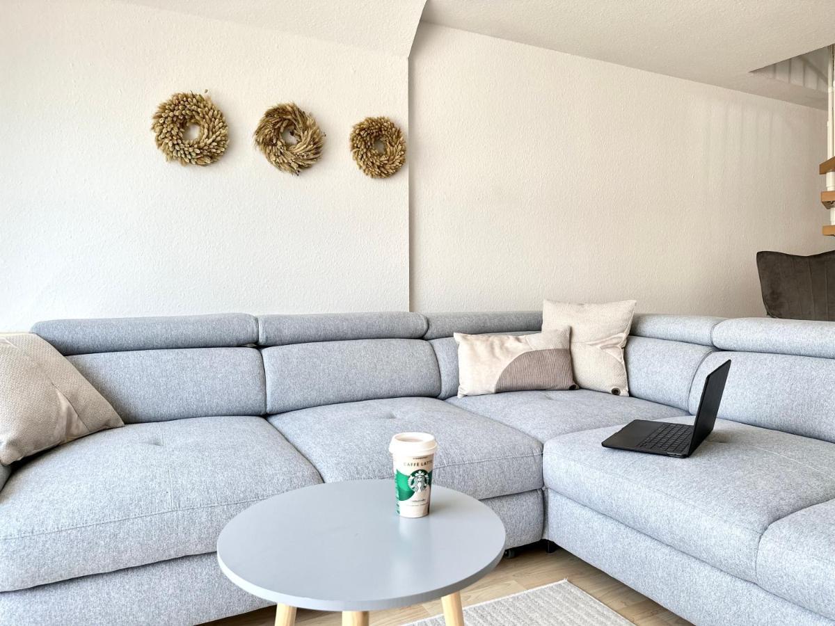 Apartment Ueber Den Daechern Hamelns ฮาเมลน์ ภายนอก รูปภาพ